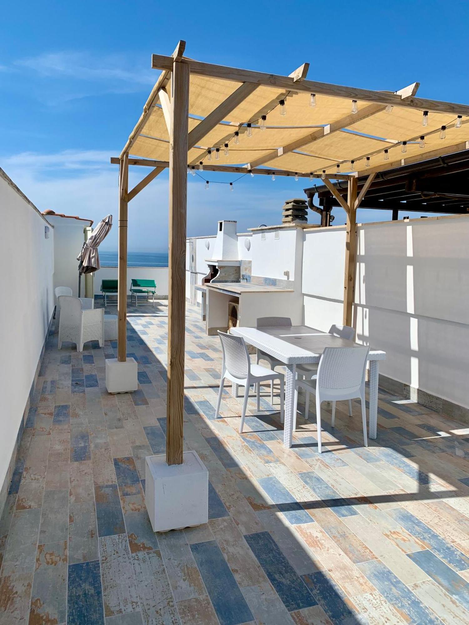 Sunset Apartment Santa Marinella Exteriör bild